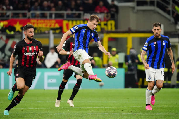 一方面是对 一方面是对